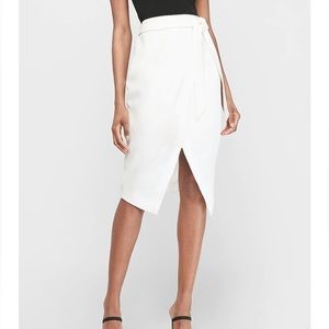 Express
HIGH WAISTED BELTED WRAP FRONT
PENCIL SKIRT IN WHITE